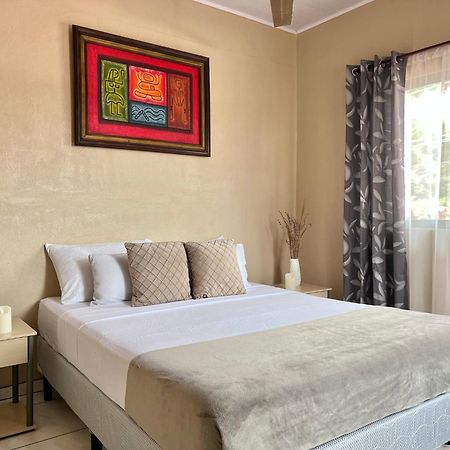 Casa Tatich Ac Near Guanacaste Airport Apartment Либерия Екстериор снимка